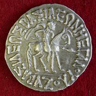 �M���V�A����(�\)